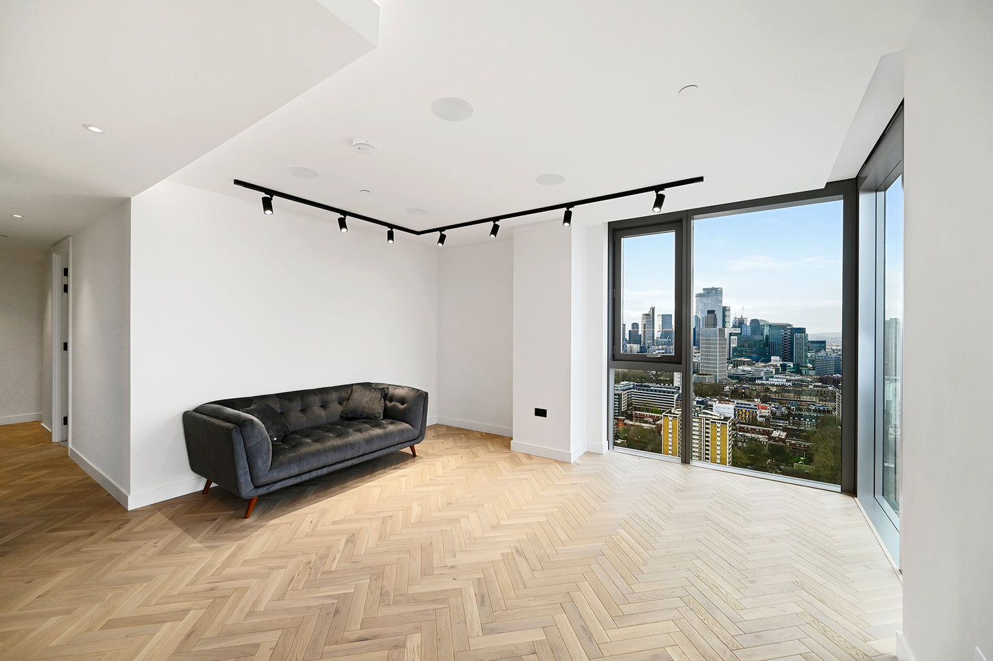 Virtual Staging: Signature