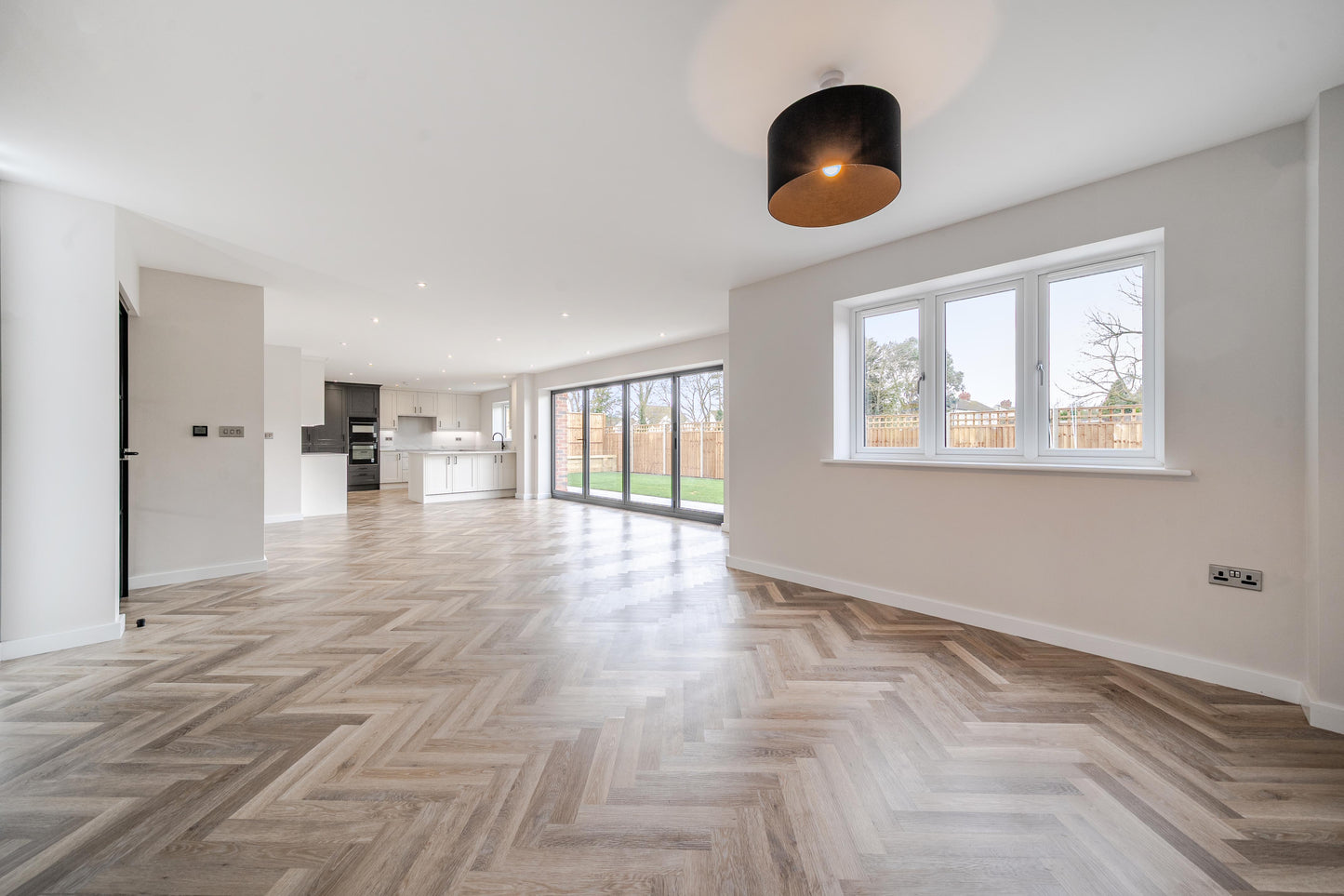 Virtual Staging: Signature