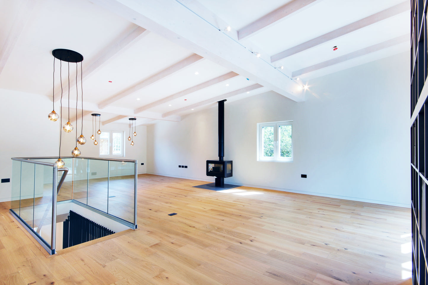 Virtual Staging: Signature